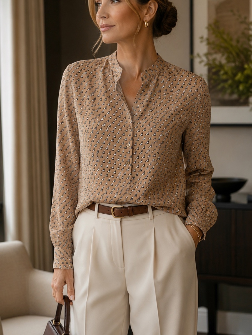 Stella McCartney Women's Tan Dog Printed Silk Long-Sleeve Henley Blouse sz 42